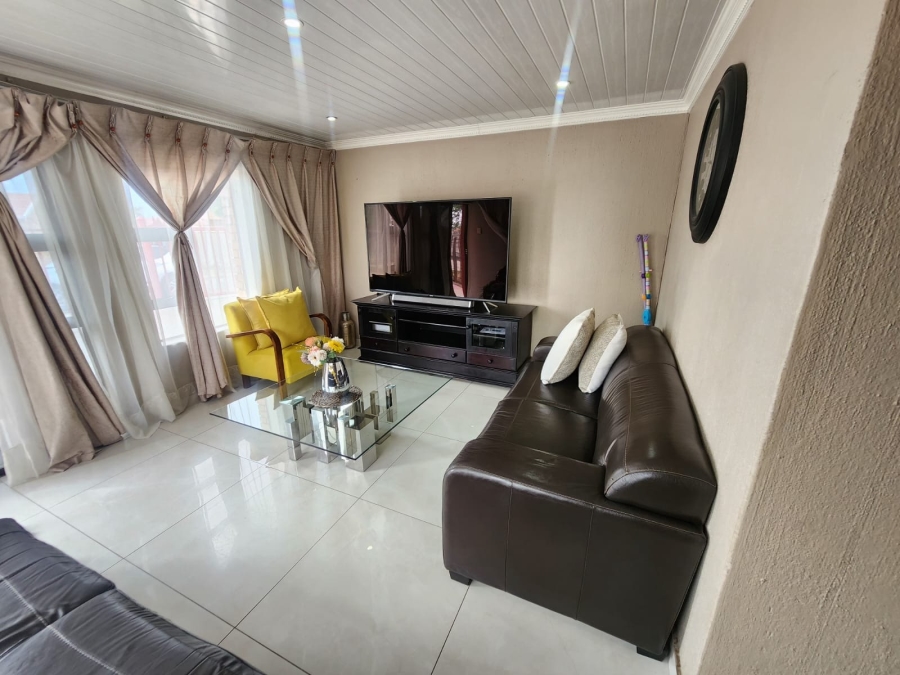 3 Bedroom Property for Sale in Boitekong Ext 3 North West